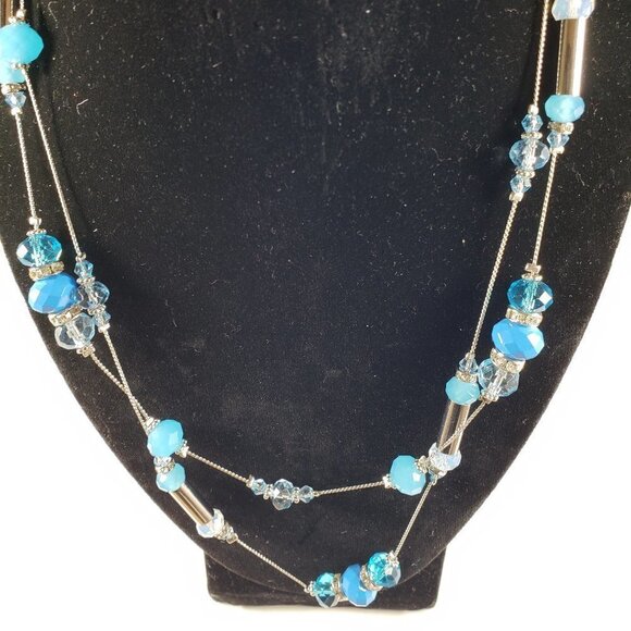💙 Elegant Blue Beaded Necklace & Earrings Set – Silver-Tone Accents – Jewelry - Picture 4 of 8